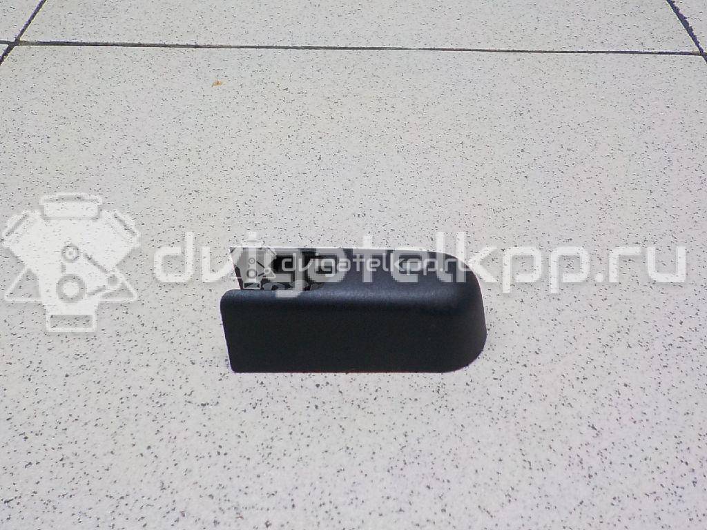 Фото Крышка поводка стеклоочистителя  7701040187 для Renault Captur J5 / Clio {forloop.counter}}