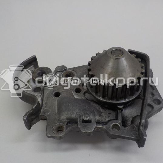 Фото Насос водяной (помпа)  7701478018 для Renault Sandero Stepway / Thalia 2 / Megane / Clio / Kangoo 1