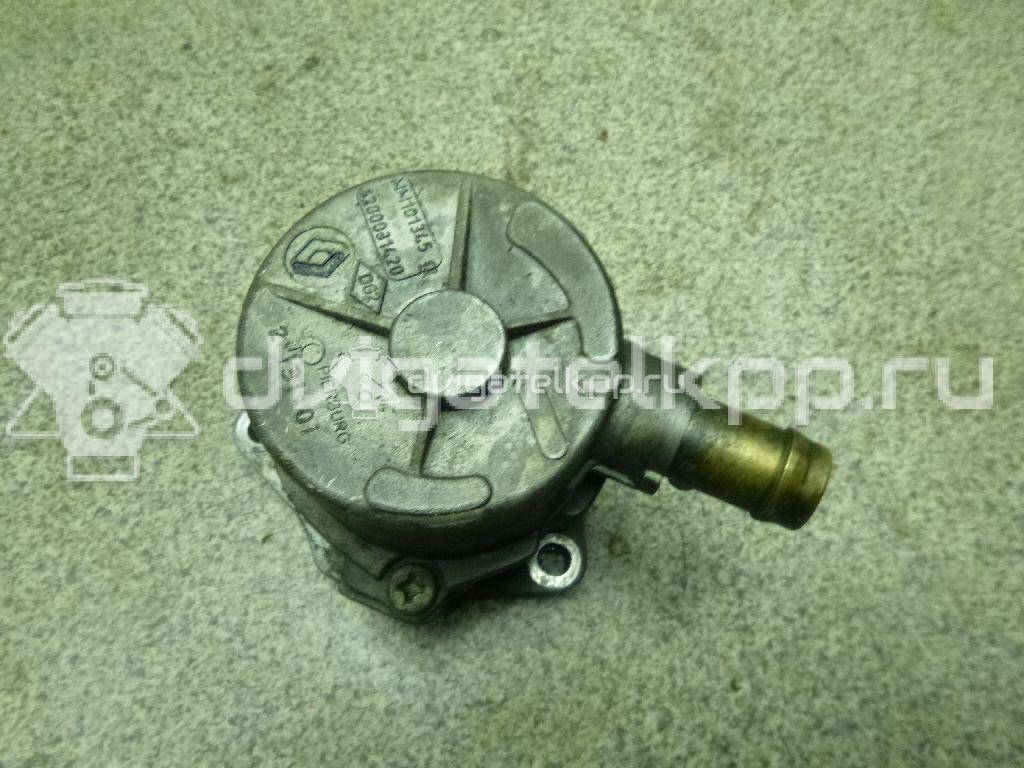 Фото Насос вакуумный  8200031420 для Renault Rapid F40 , G40 / Megane / Trafic / Clio / Scénic {forloop.counter}}