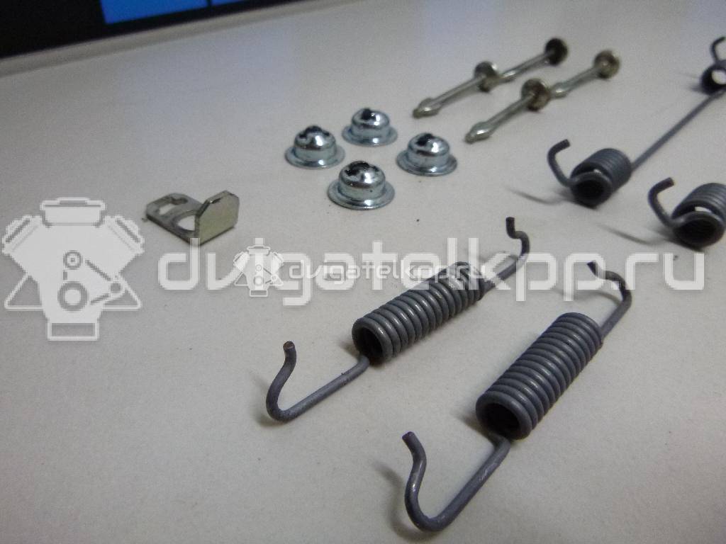 Фото К-кт установочный задних колодок  440264369R для Renault Clio / Logan {forloop.counter}}