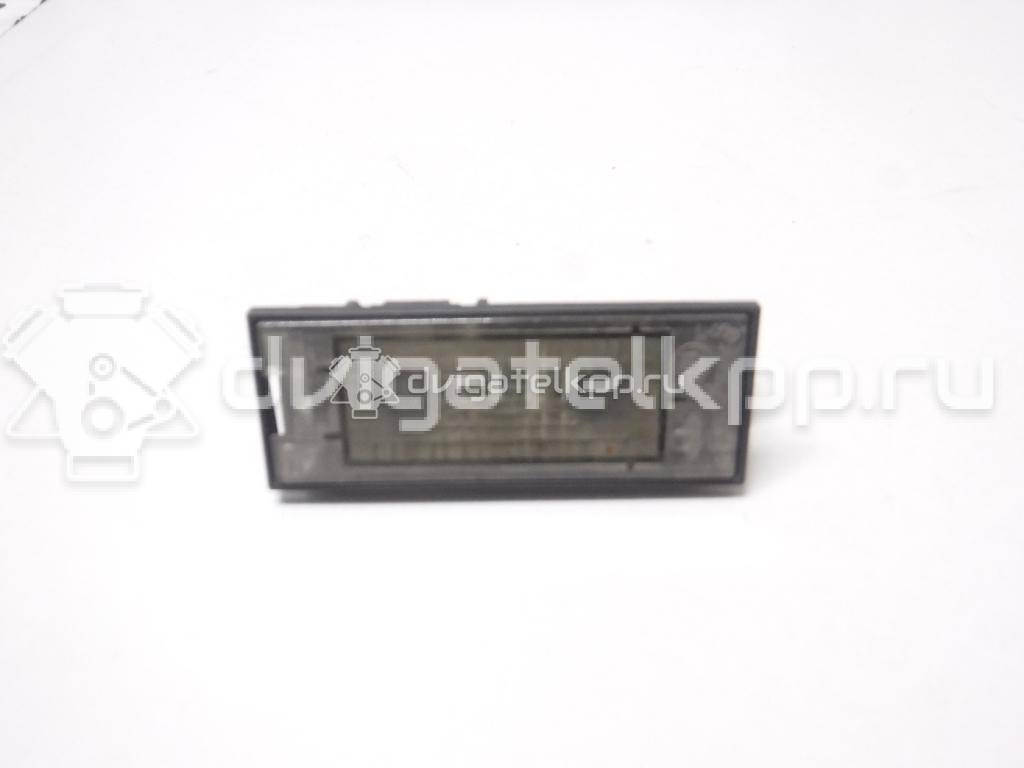 Фото Фонарь подсветки номера  8200013577 для Renault Modus Grand F Jp0 / Megane / Clio / Laguna / Scénic {forloop.counter}}