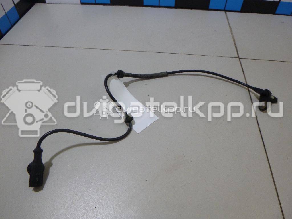 Фото Датчик ABS задний правый  8200195830 для Renault Modus Grand F Jp0 / Clio / Twingo {forloop.counter}}