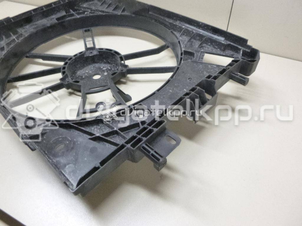 Фото Диффузор вентилятора  214753416R для Renault Logan / Captur J5 / Clio {forloop.counter}}
