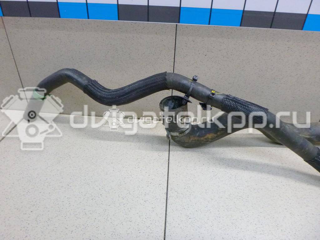 Фото Патрубок радиатора  215038226R для Renault Captur J5 / Clio {forloop.counter}}