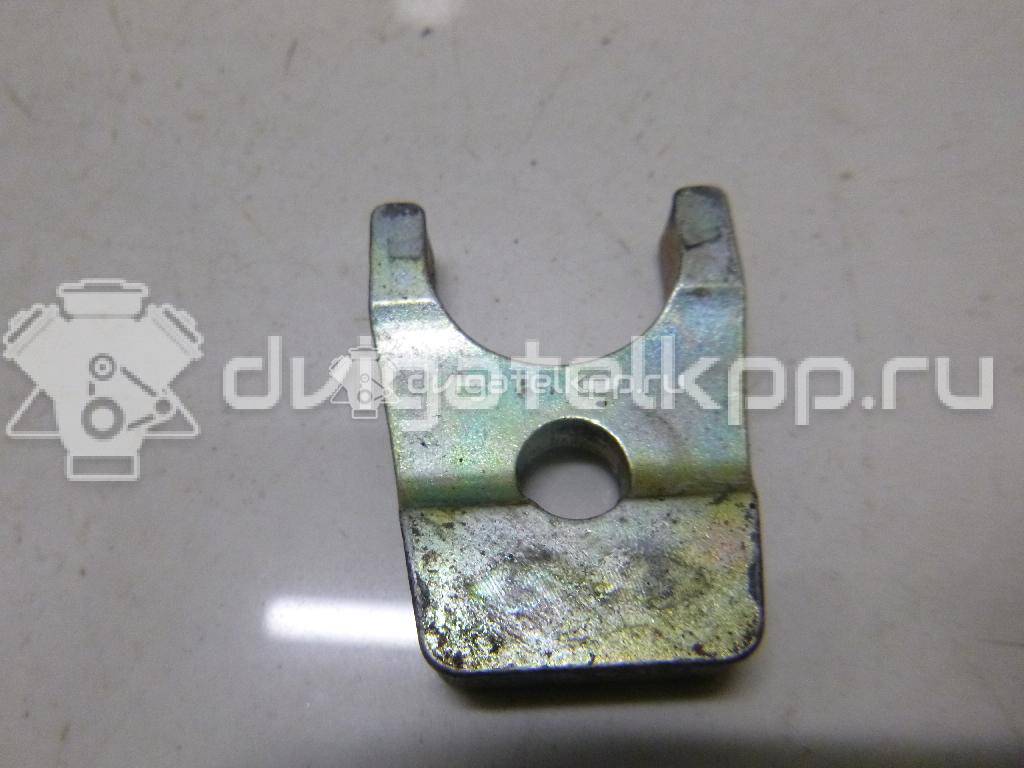 Фото Кронштейн форсунки для двигателя 6G74 (DOHC 24V) для Mitsubishi Proudia Dignity S4 A, S3 A / Pajero 184-260 л.с 24V 3.5 л бензин MR988381 {forloop.counter}}