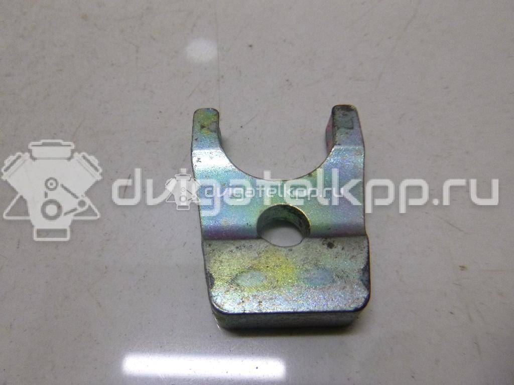 Фото Кронштейн форсунки для двигателя 6G74 (DOHC 24V) для Mitsubishi Proudia Dignity S4 A, S3 A / Pajero 184-260 л.с 24V 3.5 л бензин MR988381 {forloop.counter}}