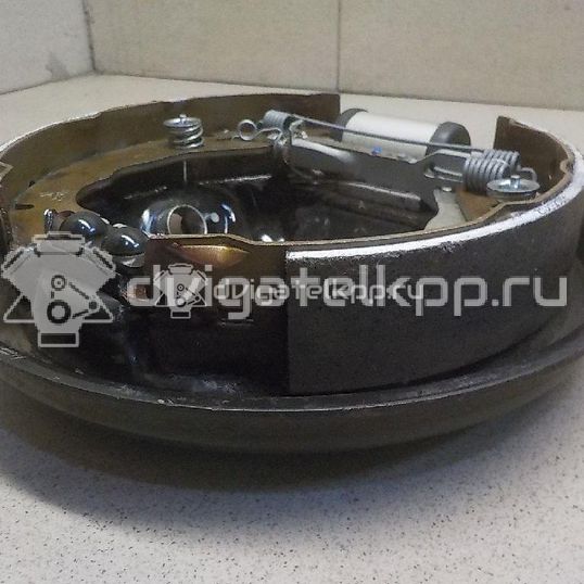 Фото Щит опорный задний  440208382R для Renault Logan / Captur J5 / Clio / Kangoo 1