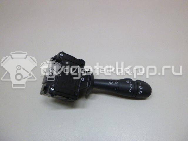 Фото Переключатель стеклоочистителей  8201168013 для Renault Trafic / Captur J5 / Clio {forloop.counter}}