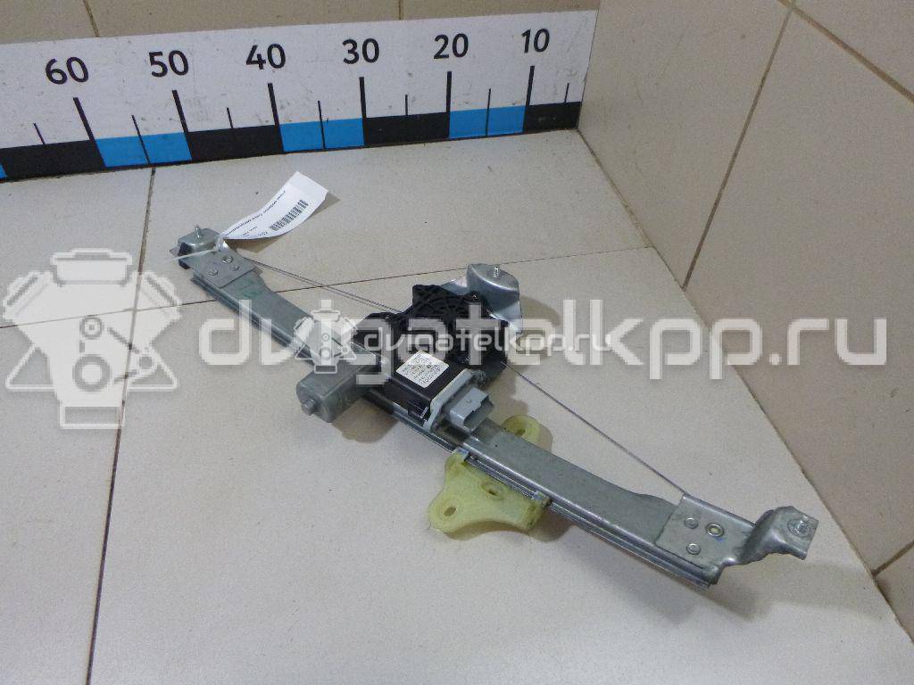 Фото Стеклоподъемник электр. передний левый  807019225R для Renault Captur J5 {forloop.counter}}