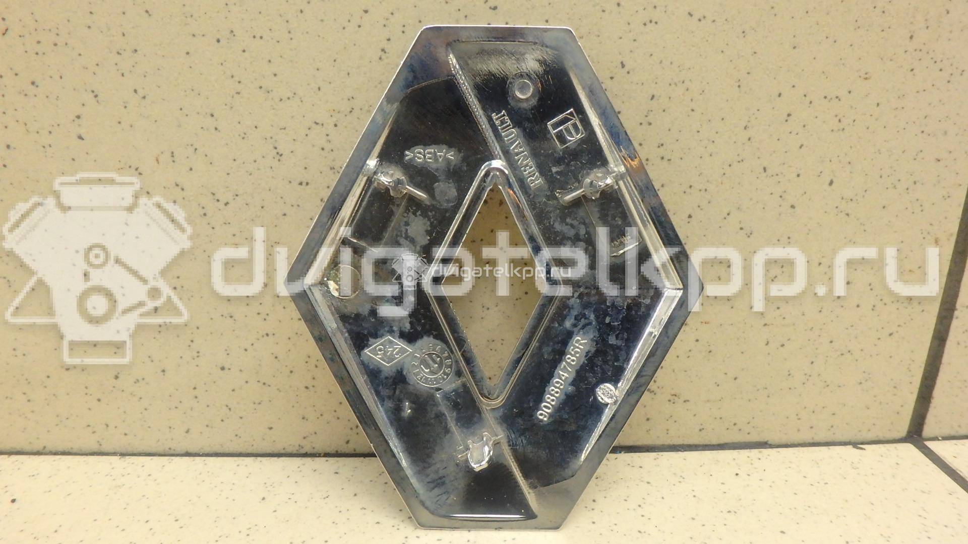 Фото Эмблема на крышку багажника  908894785R для renault Duster {forloop.counter}}