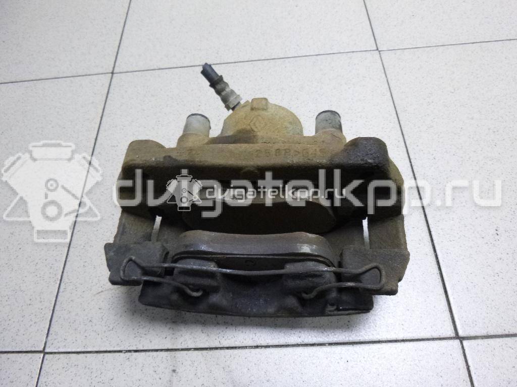Фото Суппорт тормозной передний левый  410111495R для Renault Megane / Scénic / Grand / Captur J5 / Fluence L30 {forloop.counter}}