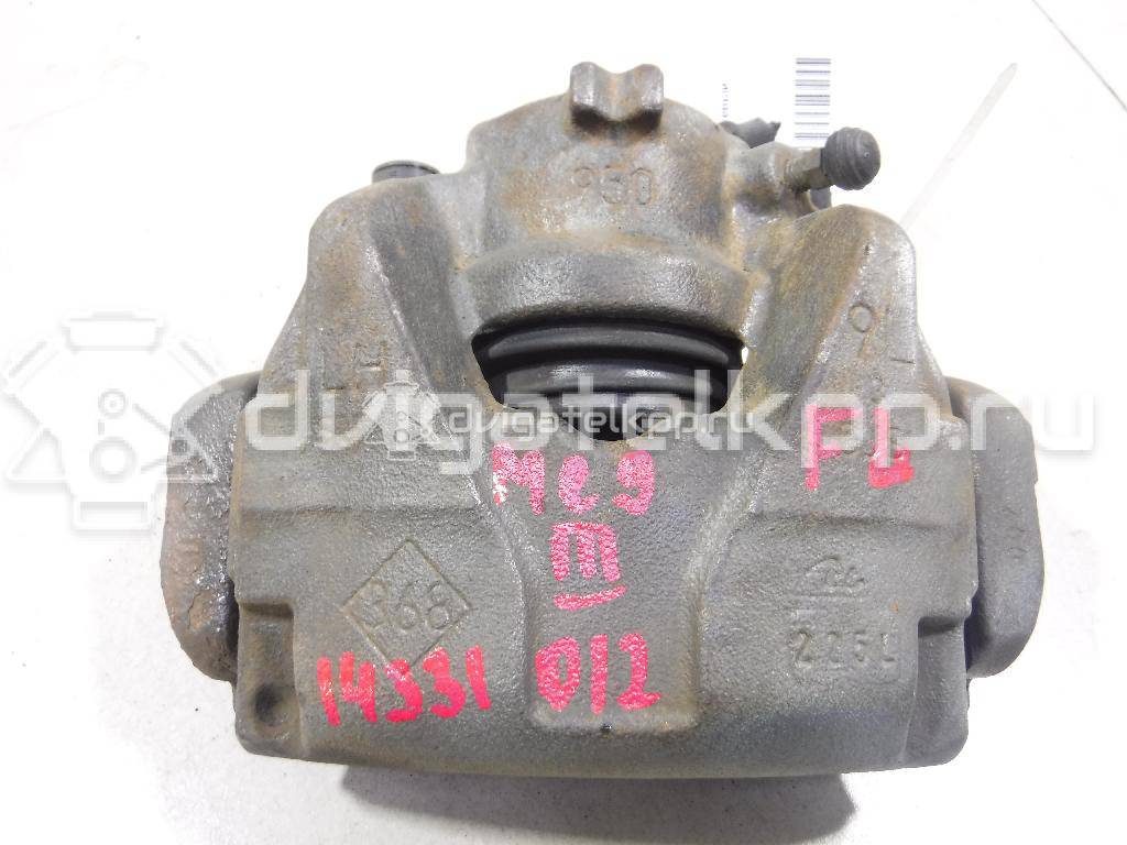 Фото Суппорт тормозной передний левый  410111495R для Renault Megane / Scénic / Grand / Captur J5 / Fluence L30 {forloop.counter}}