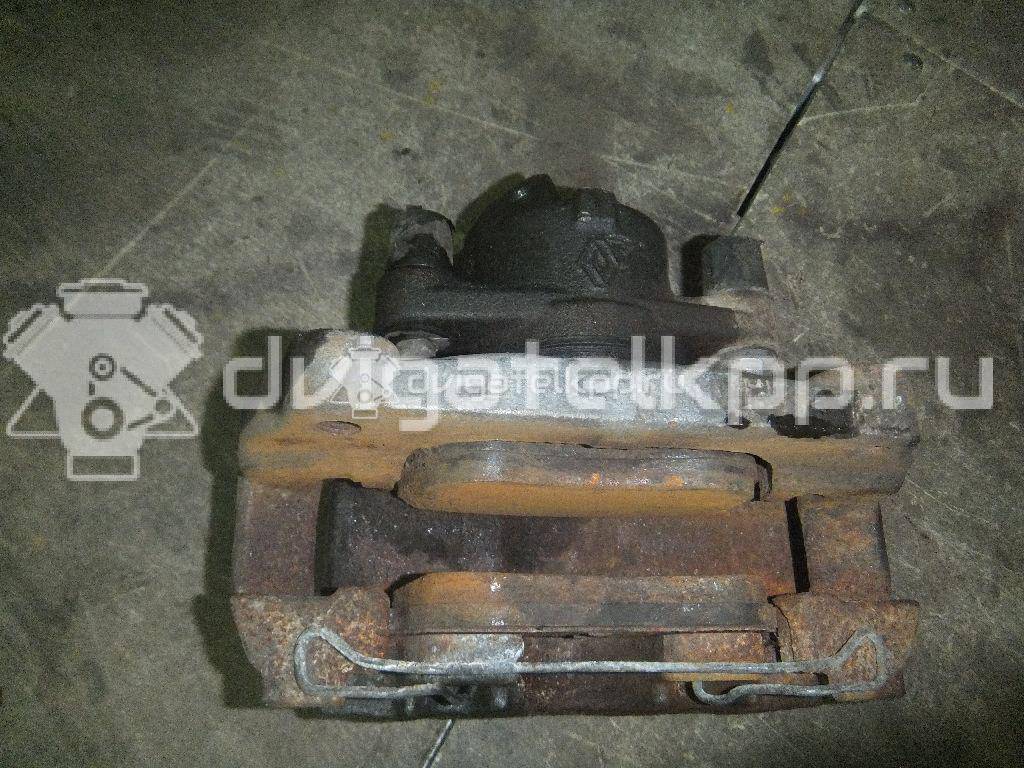 Фото Суппорт тормозной передний левый  410111495R для Renault Megane / Scénic / Grand / Captur J5 / Fluence L30 {forloop.counter}}