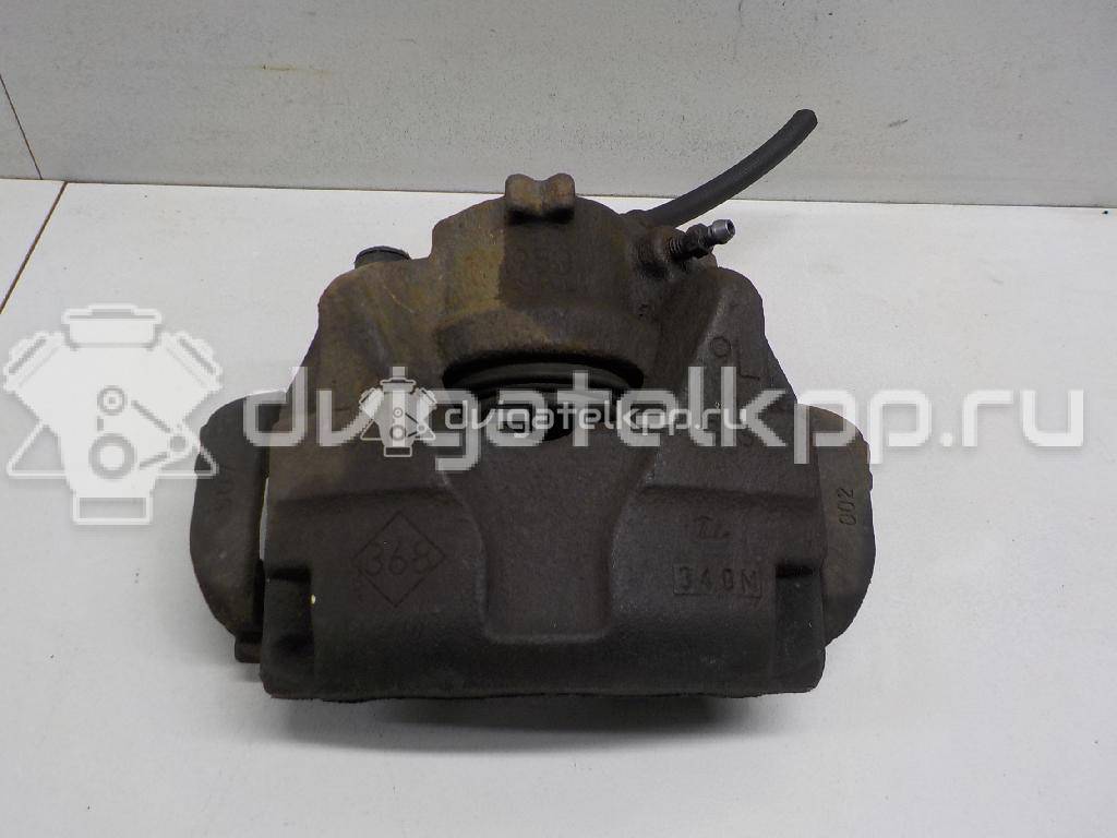 Фото Суппорт тормозной передний левый  410111495R для Renault Megane / Scénic / Grand / Captur J5 / Fluence L30 {forloop.counter}}