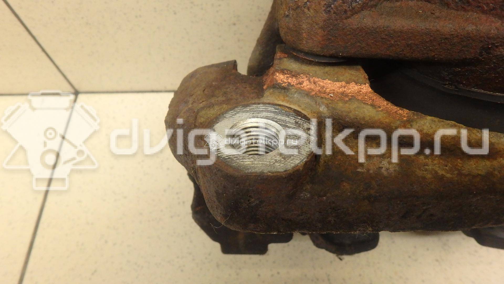 Фото Суппорт тормозной передний левый  410111495R для Renault Megane / Scénic / Grand / Captur J5 / Fluence L30 {forloop.counter}}