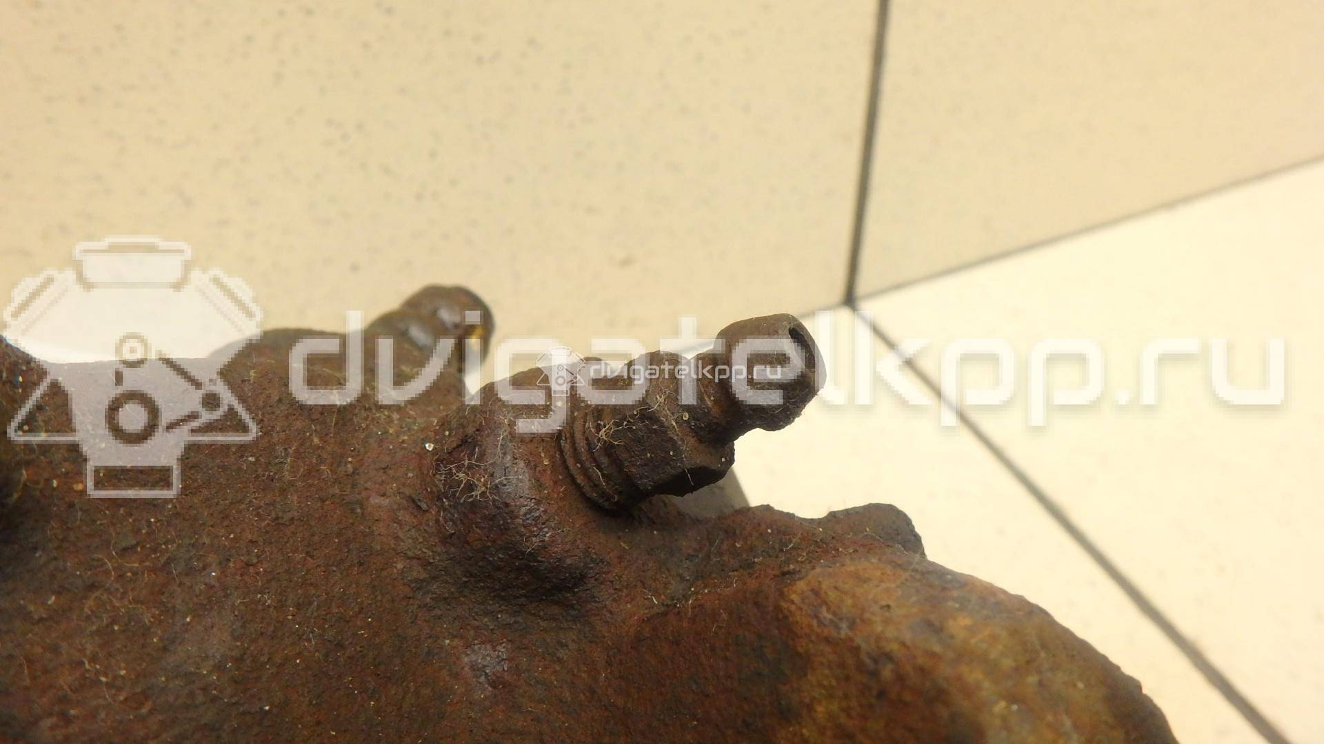 Фото Суппорт тормозной передний левый  410111495R для Renault Megane / Scénic / Grand / Captur J5 / Fluence L30 {forloop.counter}}