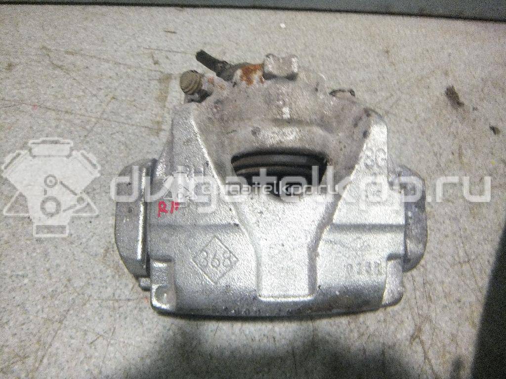 Фото Суппорт тормозной передний правый  410018218R для Renault Megane / Scénic / Grand / Captur J5 / Fluence L30 {forloop.counter}}