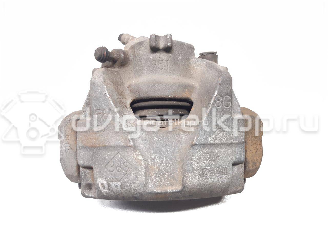 Фото Суппорт тормозной передний правый  410018218R для Renault Megane / Scénic / Grand / Captur J5 / Fluence L30 {forloop.counter}}