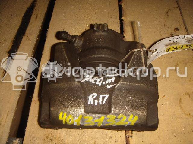 Фото Суппорт тормозной передний правый  410018218R для Renault Megane / Scénic / Grand / Captur J5 / Fluence L30 {forloop.counter}}
