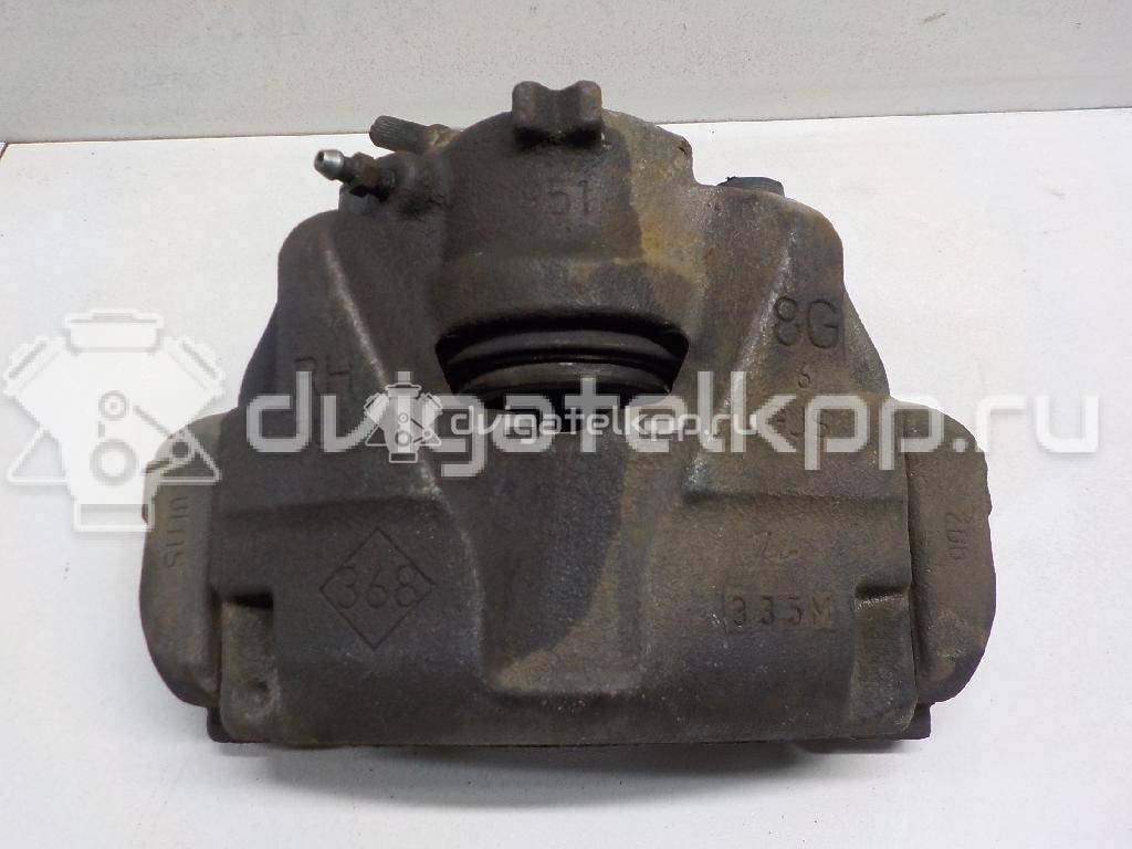 Фото Суппорт тормозной передний правый  410018218R для Renault Megane / Scénic / Grand / Captur J5 / Fluence L30 {forloop.counter}}