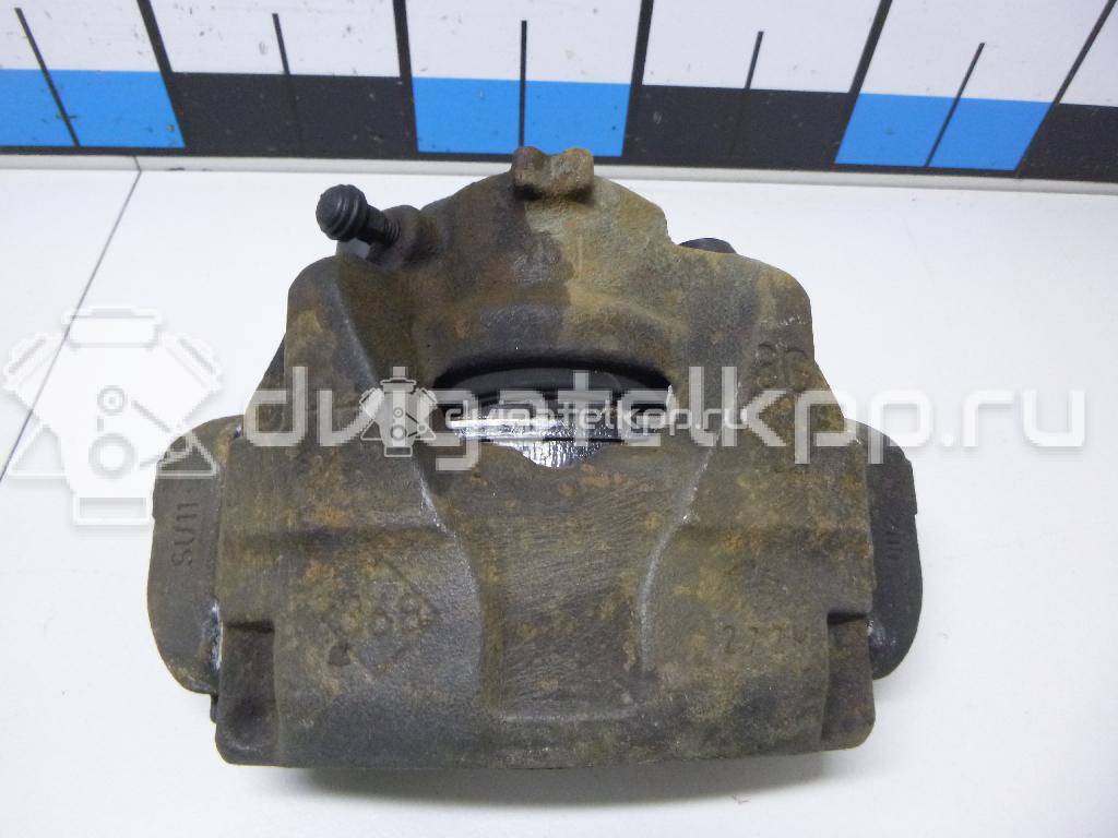Фото Суппорт тормозной передний правый  410018218R для Renault Megane / Scénic / Grand / Captur J5 / Fluence L30 {forloop.counter}}