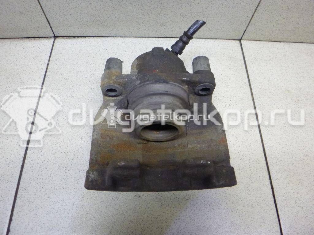 Фото Суппорт тормозной передний правый  410018218R для Renault Megane / Scénic / Grand / Captur J5 / Fluence L30 {forloop.counter}}