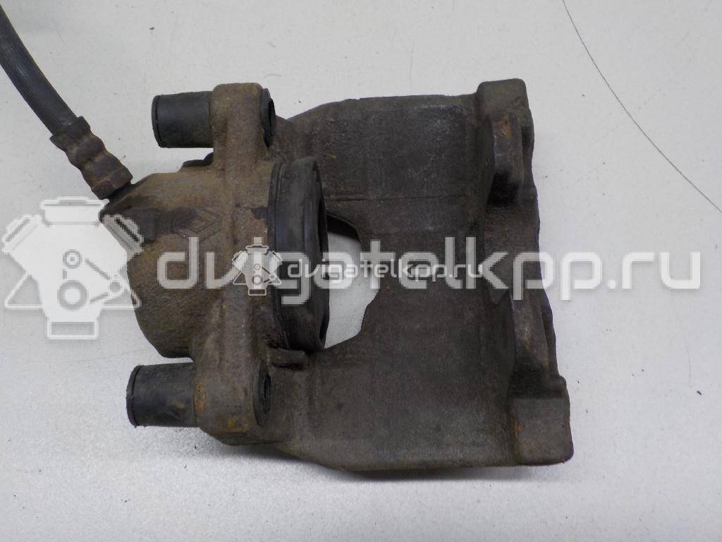 Фото Суппорт тормозной передний правый  410018218R для Renault Megane / Scénic / Grand / Captur J5 / Fluence L30 {forloop.counter}}
