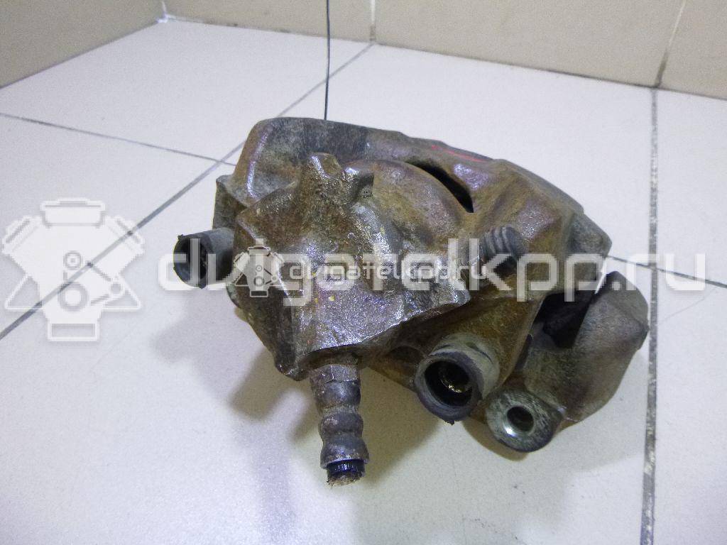 Фото Суппорт тормозной передний правый  410018218R для Renault Megane / Scénic / Grand / Captur J5 / Fluence L30 {forloop.counter}}