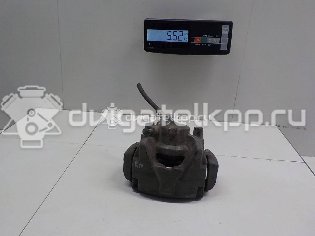 Фото Суппорт тормозной передний правый  410018218R для Renault Megane / Scénic / Grand / Captur J5 / Fluence L30 {forloop.counter}}
