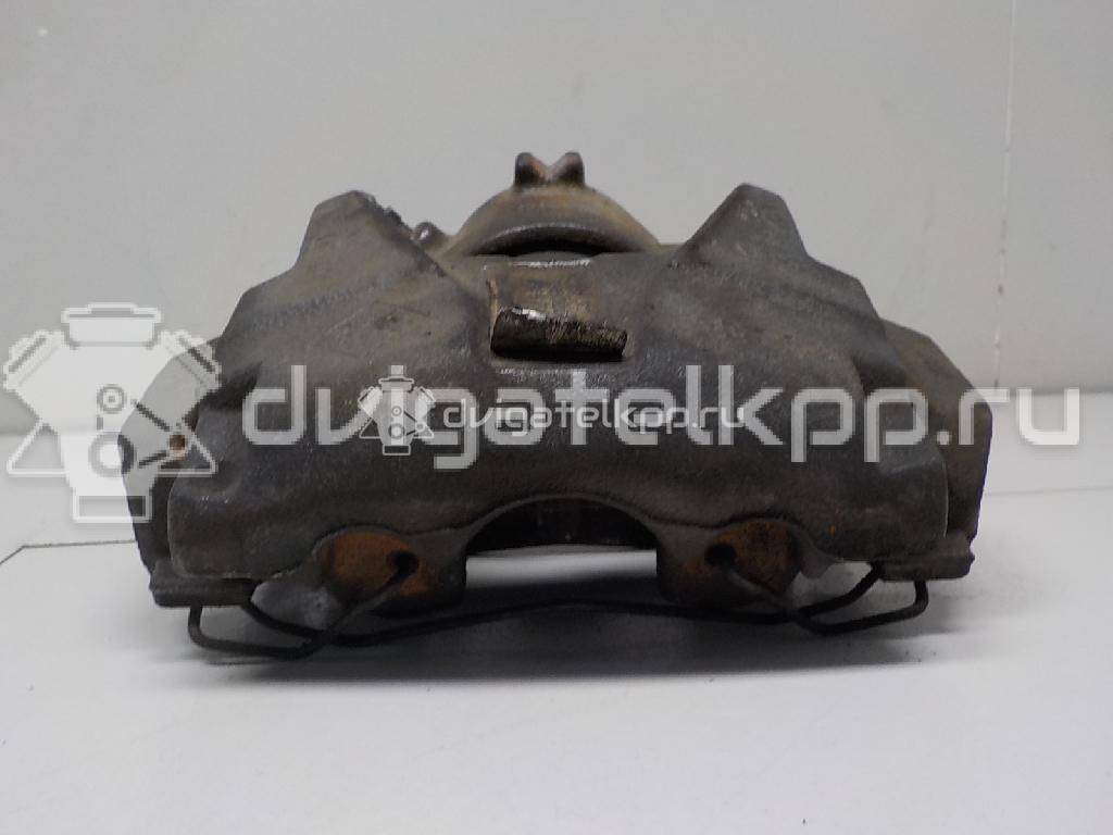 Фото Суппорт тормозной передний правый  410018218R для Renault Megane / Scénic / Grand / Captur J5 / Fluence L30 {forloop.counter}}