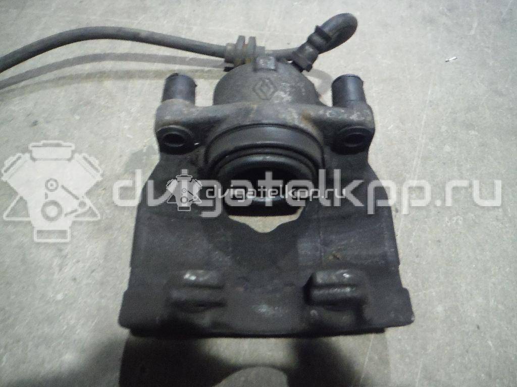 Фото Суппорт тормозной передний правый  410018218R для Renault Megane / Scénic / Grand / Captur J5 / Fluence L30 {forloop.counter}}