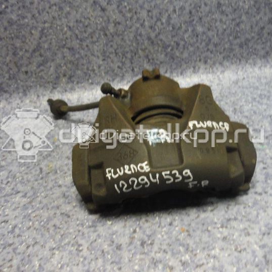 Фото Суппорт тормозной передний правый  410018218R для Renault Megane / Scénic / Grand / Captur J5 / Fluence L30