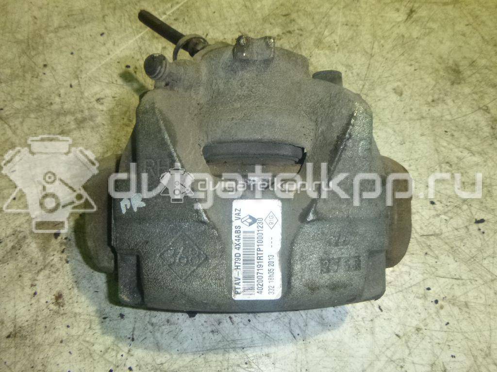 Фото Суппорт тормозной передний правый  410018218R для Renault Megane / Scénic / Grand / Captur J5 / Fluence L30 {forloop.counter}}