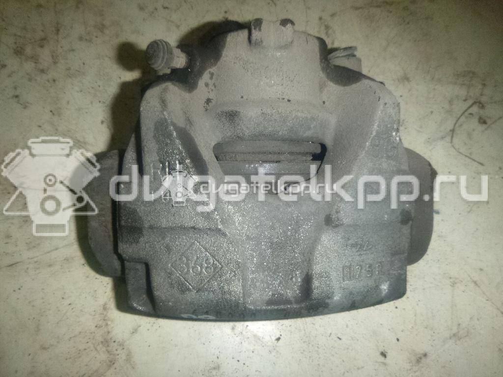 Фото Суппорт тормозной передний правый  410018218R для Renault Megane / Scénic / Grand / Captur J5 / Fluence L30 {forloop.counter}}