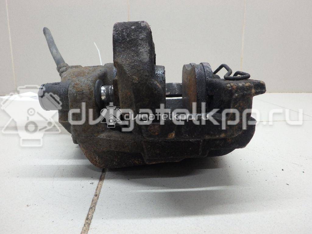 Фото Суппорт тормозной передний правый  410018218R для Renault Megane / Scénic / Grand / Captur J5 / Fluence L30 {forloop.counter}}