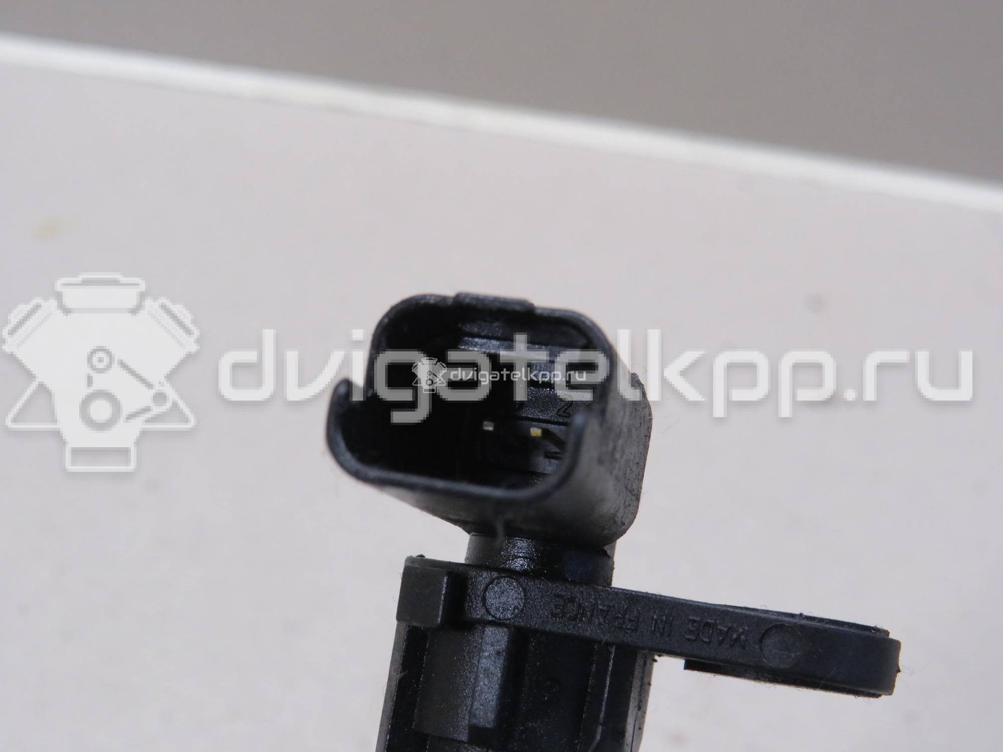 Фото Датчик положения коленвала  8200513668 для Renault Vel Satis Bj0 / Megane / Trafic / Clio / Laguna {forloop.counter}}
