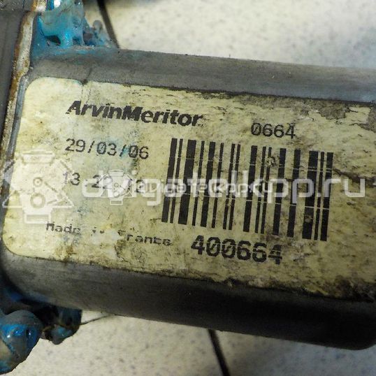 Фото Стеклоподъемник электр. передний правый  8200188551 для Renault Kangoo 1