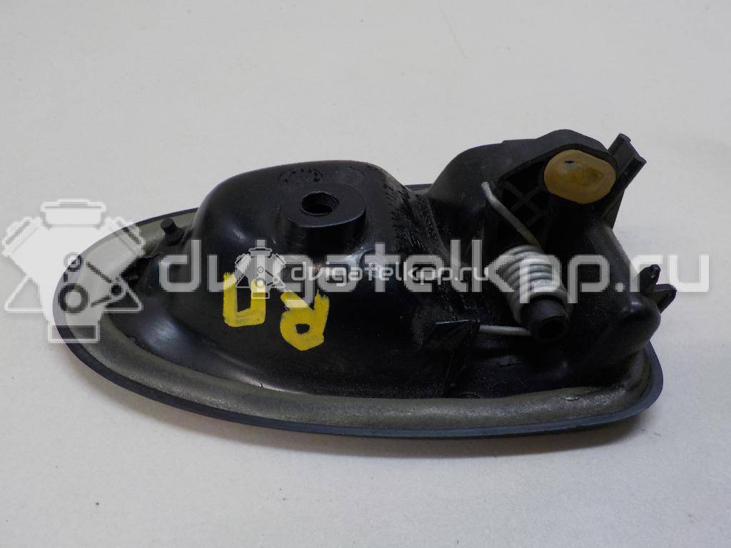 Фото Ручка двери внутренняя правая  7700353283 для Renault Megane / Master / Clio / Scénic / Logan {forloop.counter}}