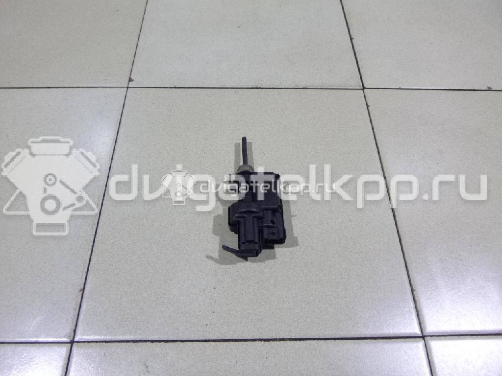Фото Активатор замка крышки бензобака  8200313376 для Renault Scénic / Kangoo 1 {forloop.counter}}