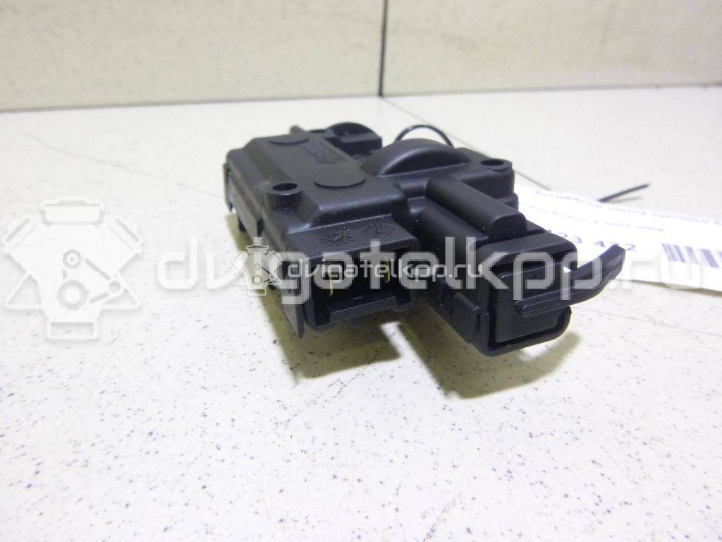 Фото Активатор замка крышки бензобака  8200313376 для Renault Scénic / Kangoo 1 {forloop.counter}}