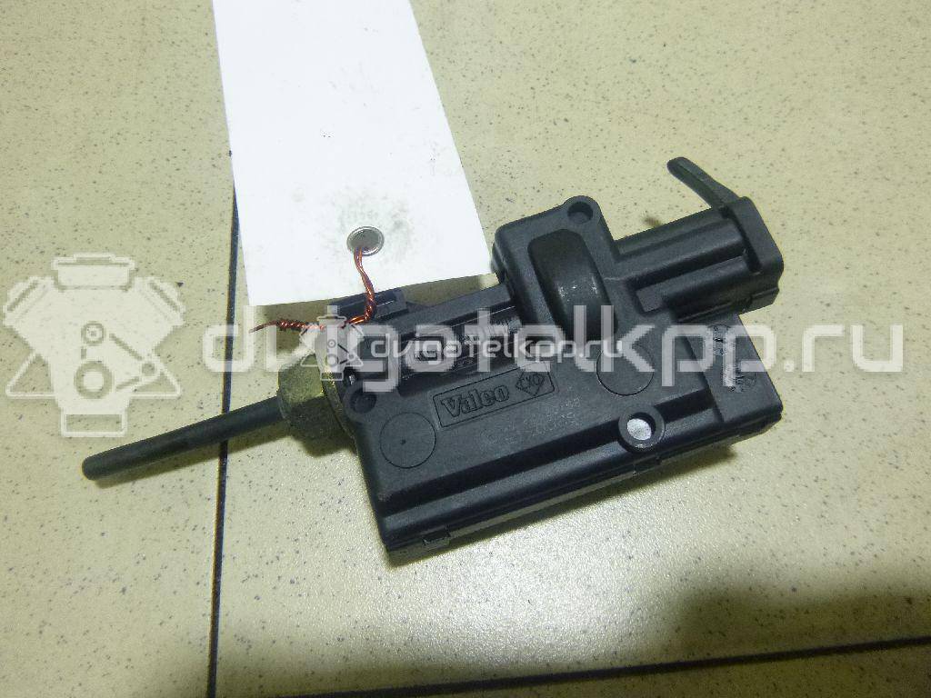 Фото Активатор замка крышки бензобака  8200313376 для Renault Scénic / Kangoo 1 {forloop.counter}}