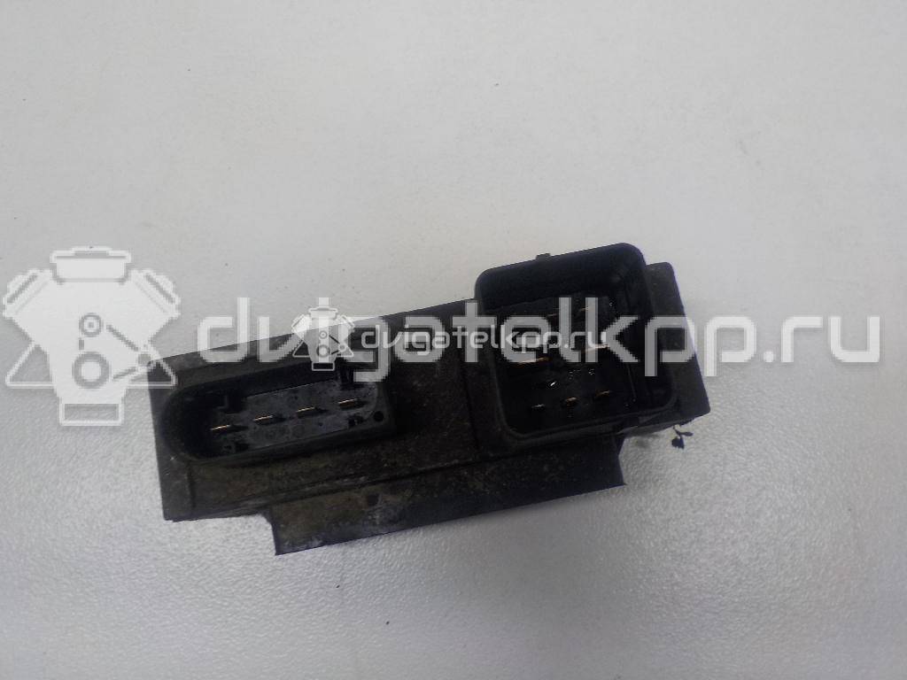 Фото Блок управления свечами накала  8200558438 для Renault Megane / Trafic / Master / Laguna / Scénic {forloop.counter}}