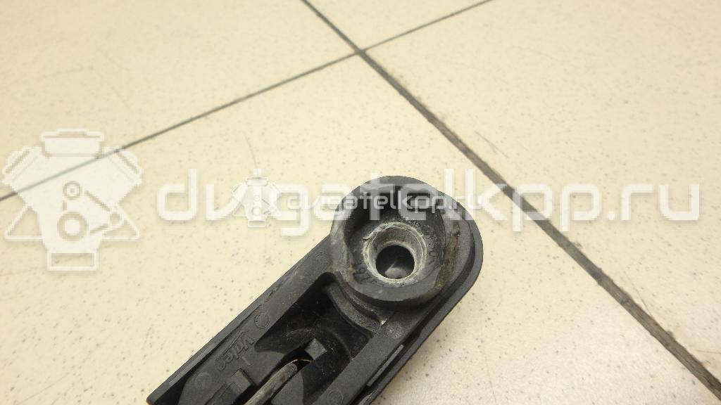 Фото Поводок стеклоочистителя заднего  287815304R для Renault Captur J5 {forloop.counter}}