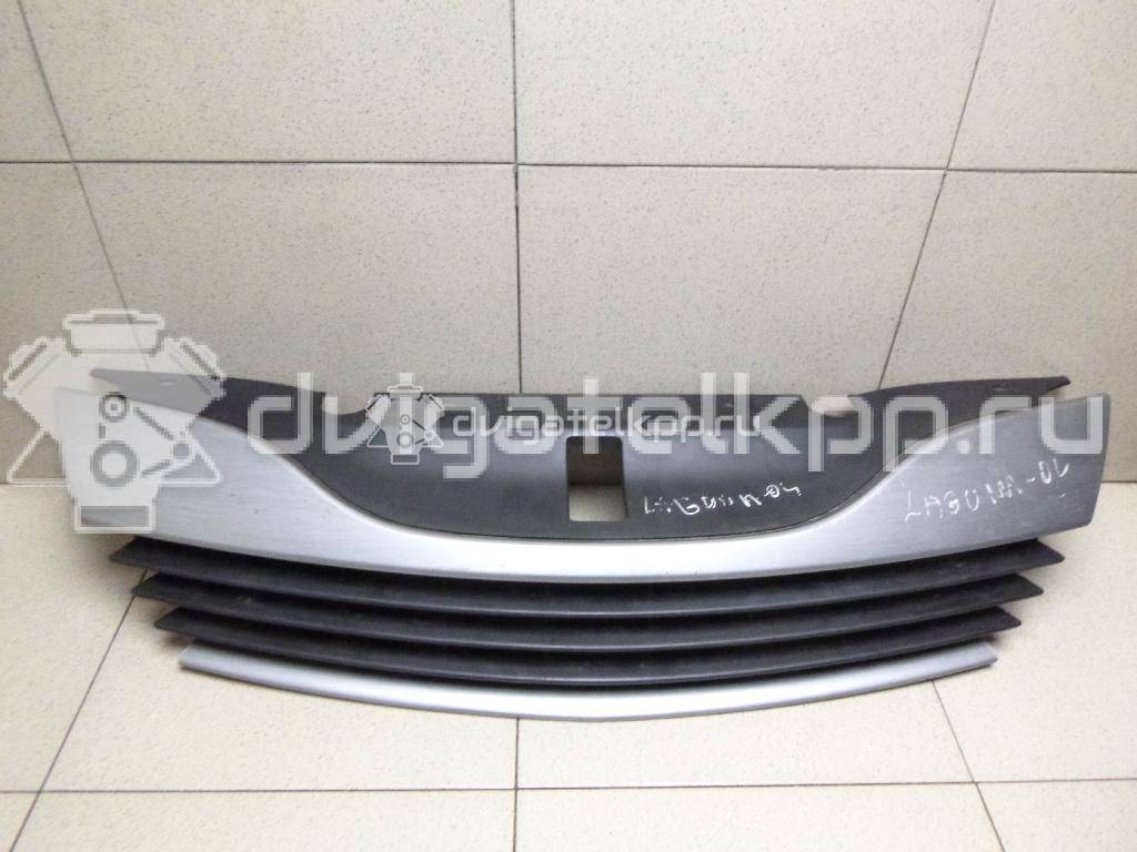 Фото Решетка радиатора  8200012581 для Renault Laguna {forloop.counter}}