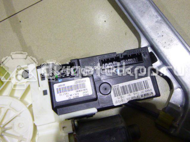 Фото Стеклоподъемник электр. передний правый  807000002R для Renault Laguna {forloop.counter}}