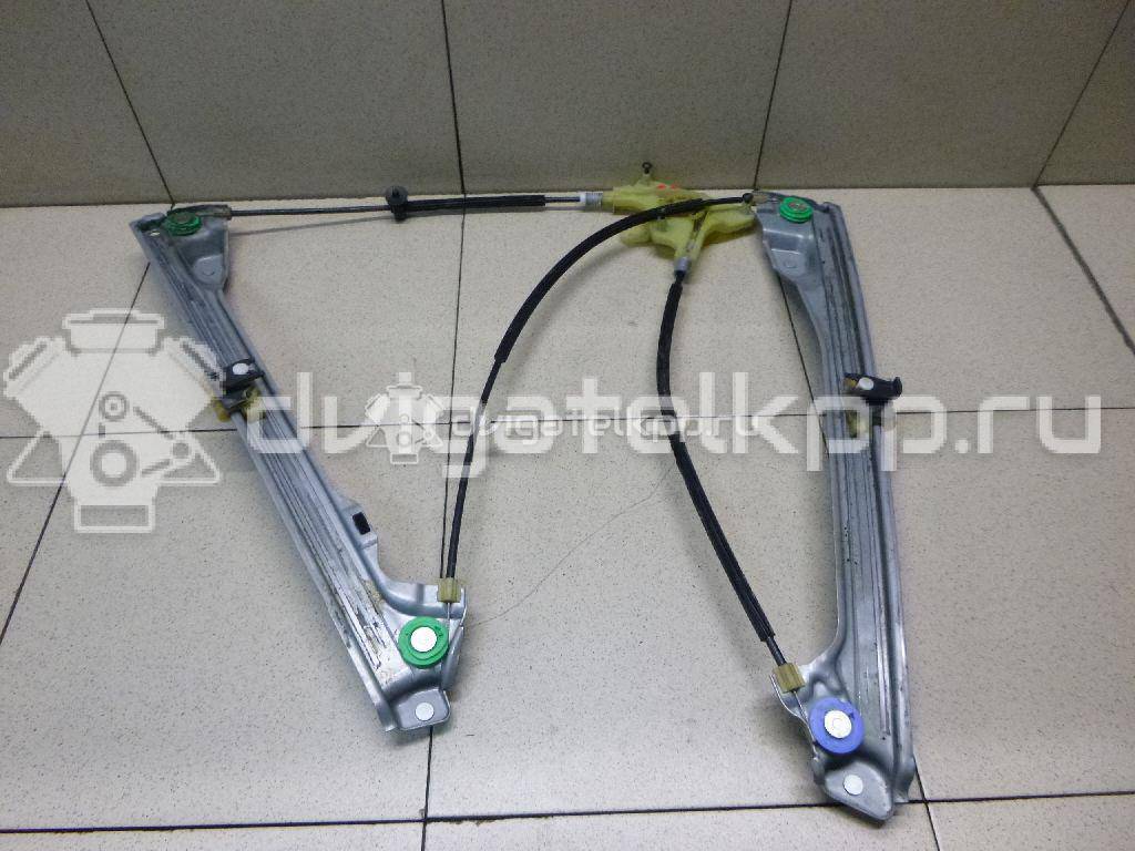 Фото Стеклоподъемник электр. передний правый  807000002R для Renault Laguna {forloop.counter}}