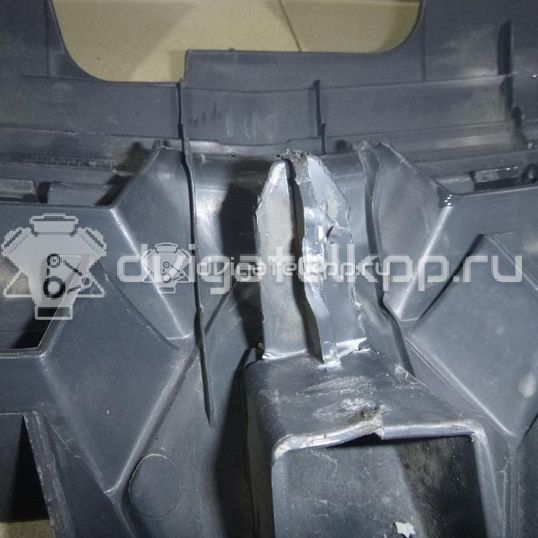 Фото Решетка радиатора  8200752748 для Renault Logan