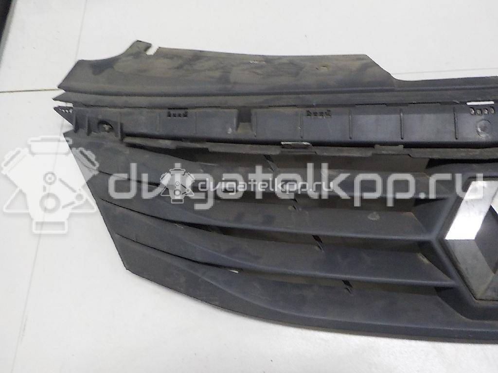 Фото Решетка радиатора  8200752748 для Renault Logan {forloop.counter}}
