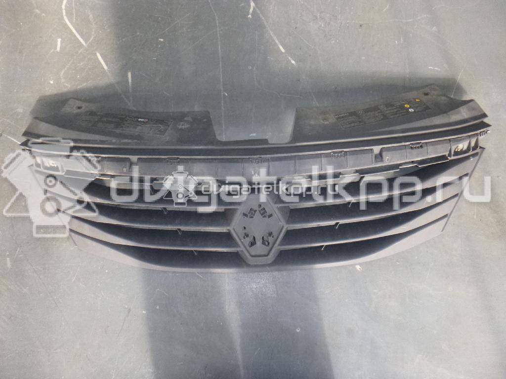 Фото Решетка радиатора  8200752748 для Renault Logan {forloop.counter}}