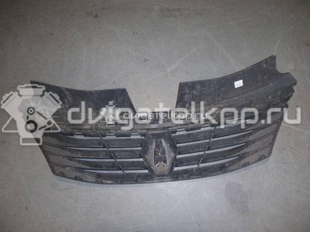 Фото Решетка радиатора  8200752748 для Renault Logan {forloop.counter}}